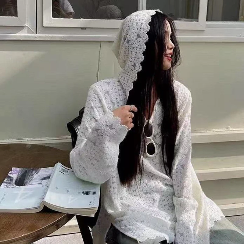 Street Fashion In Korea - Y2K Dantel Kapşonlu Gömlek Kadın Streetwear